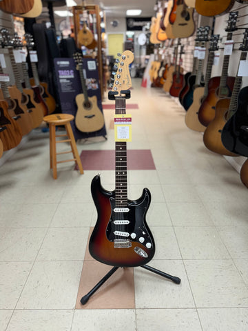 "PREVIOUSLY ROCKED" - Fender Highway One Stratocaster - 3-Color Sunburst