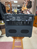 "PREVIOUSLY ROCKED" - Fender Bassbreaker 15 W 1x12 Tube Combo Amp