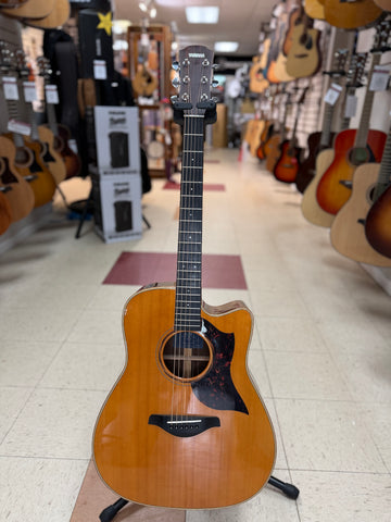 "PREVIOUSLY ROCKED" - Yamaha A3R All Solid Spruce/Rosewood Dreadnought Cutaway - Vintage Natural
