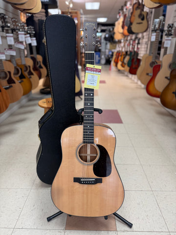"PREVIOUSLY ROCKED" - Martin D-16E Dreadnought Acoustic/Electric Guitar - Rosewood w/Hardshell Case