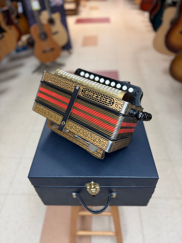 "PREVIOUSLY ROCKED" - Hohner 4-Stop Key Of C German Made w/Hardshell Case