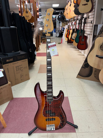 “PREVIOUSLY ROCKED" - Sire Marcus Miller P7 Electric Bass - Tobacco Burst