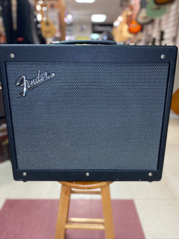 "PREVIOUSLY ROCKED" - Fender GTX50 w/Footswitch
