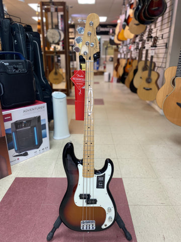 "PREVIOUSLY ROCKED" -Fender Player Precision Bass Maple - 3 Tone Sunburst