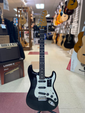 "PREVIOUSLY ROCKED" - Fender 70th Anniversary Player Stratocaster